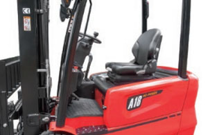 5.舒適的駕駛室-杭州叉車電動叉車 5.舒適的駕駛室-杭州叉車電動叉車