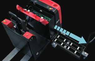 5.電池組采用抽拉式設(shè)計，可快速更換蓄電池-杭州叉車